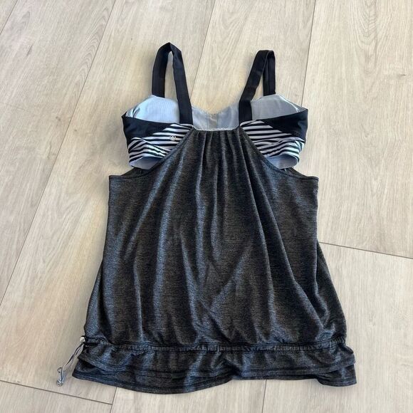 Lululemon Athletica  Run Back On Track Tank Top size L - Picture 4 of 6
